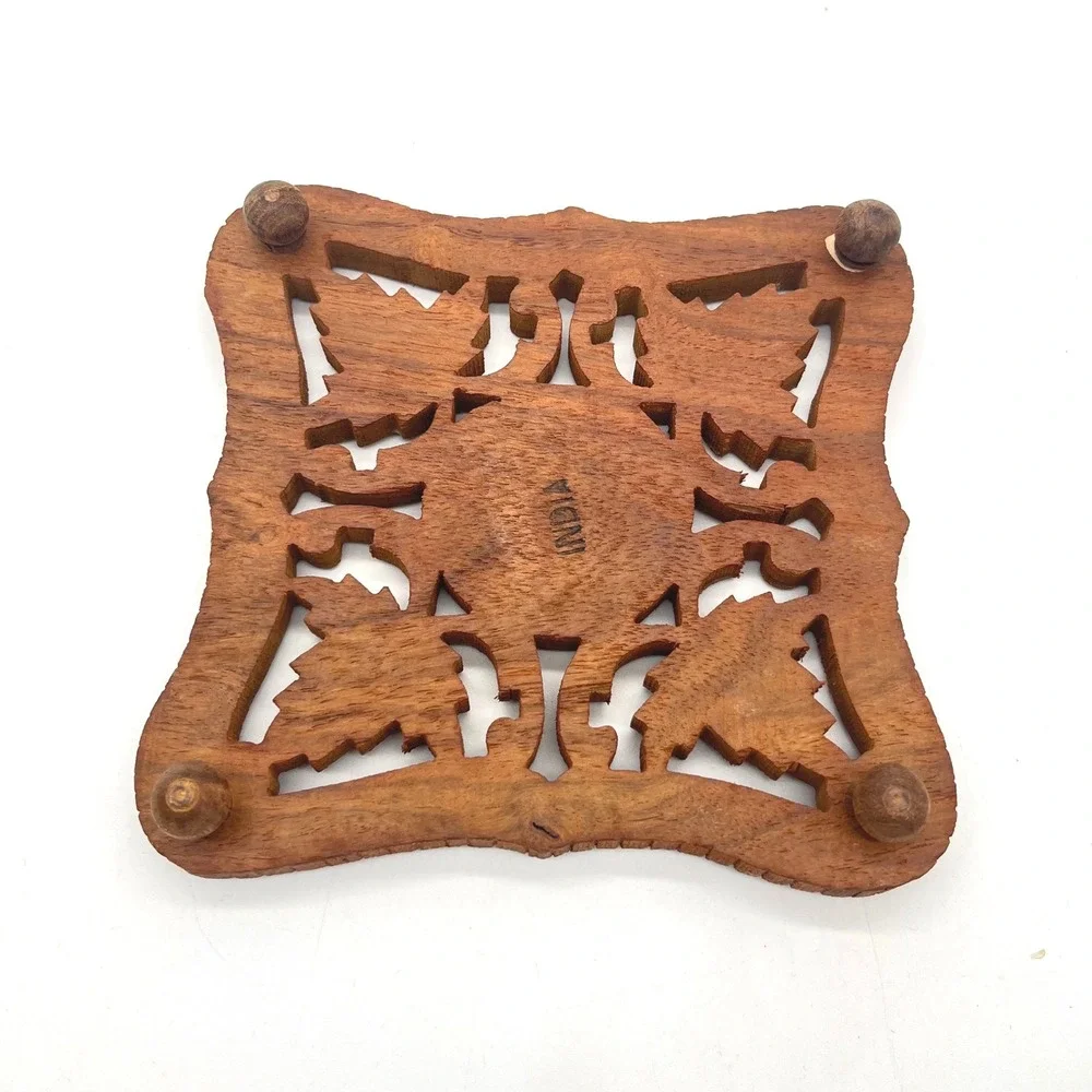 Vintage Hand Carved Wood Trivet India Leaf Design Inlay Footed Hot Pad‎ 6in